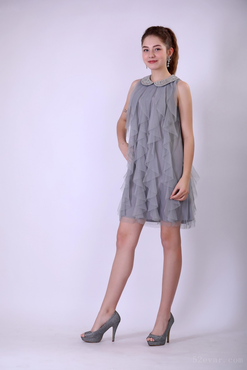 Alissa灰色纱衣时尚写真